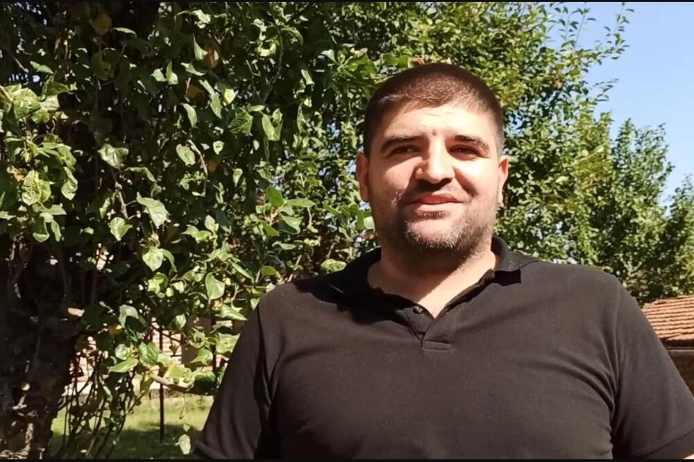 "OD MALENA SU ME VIŠE PRIVLAČILE CRKVE": Beograđanin rođen u MUSLIMANSKOJ porodici prešao u PRAVOSLAVLJE (VIDEO)