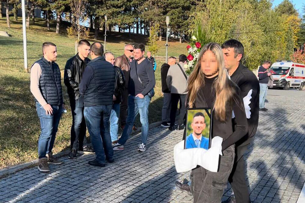 Sahrana Aleksandra Kodića