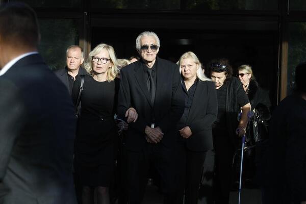 OVAKO SU SE NAVIJAČI OPROSTILI OD MLADOG KODIĆA: Potresne scene danas stižu sa Lešća