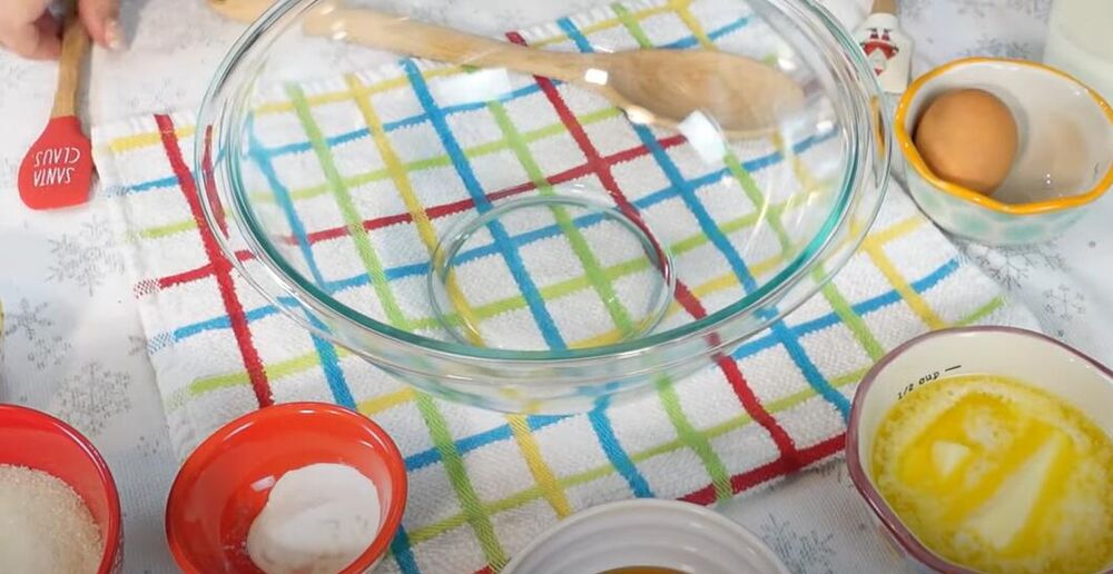 Sastojci za medenu pitu