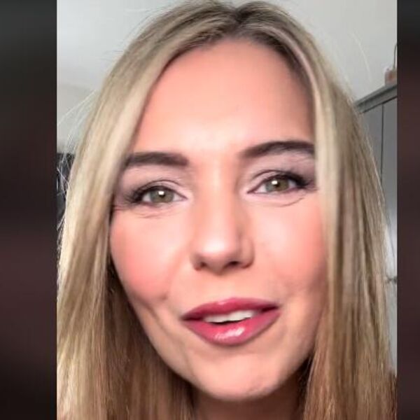 SLEPA INFLUENSERKA SE ŠMINKA SAMA SVAKOG DANA I IZGLEDA KAO PRAVA LEPOTICA: Jedino je OVA STVAR MUČI (VIDEO)