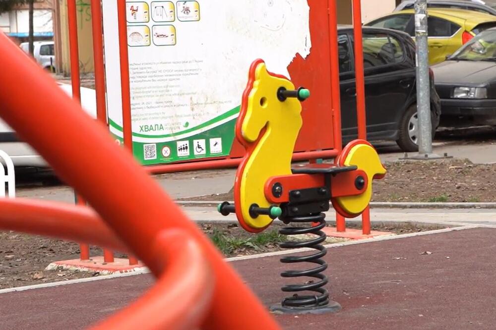 DOVEDITE SVOJE MALIŠANE DA UŽIVAJU! Na ovoj beogradskoj opštini su nikli neki od najlepših parkova u gradu