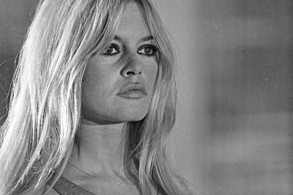 Umro bivši muž najlepše žene sveta!