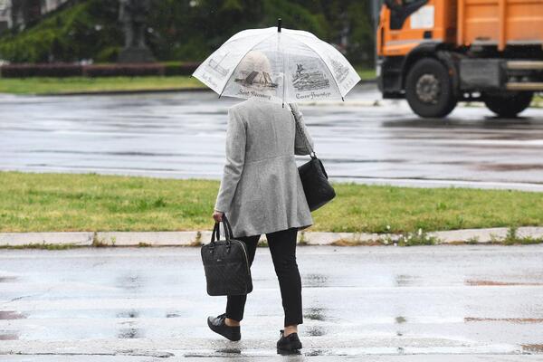 ZAŠTO NASTAJE LEDENA KIŠA TOKOM ZIME? Meteorolozi su je najavili, a ovo je objašnjenje