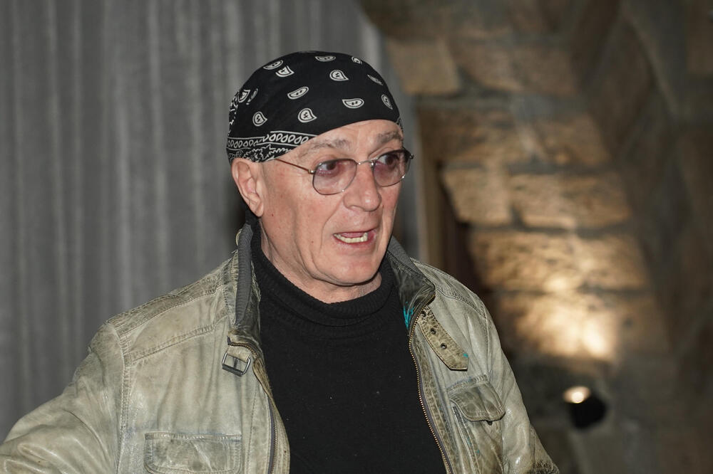 Olivera Mandića danas operišu, a sad isplivalo sve o njegovoj imovini! Svi ostanu frapirani kad čuju ovo