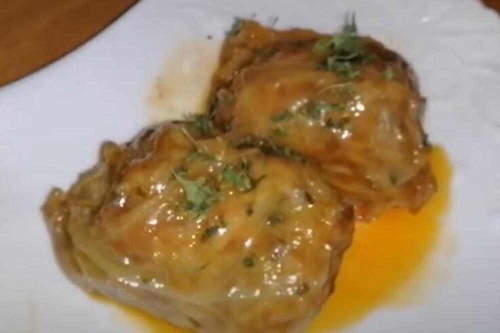 STARE BUGARKE PRAVE NAJBOLJU POSNU SARMU: Ukusna, mekana i sočna - recept sa starog papira