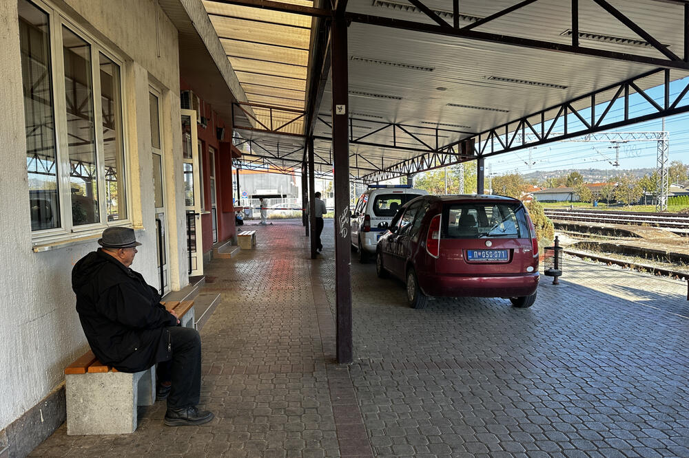 OTKRIVENO KO JE MUŠKARAC KOJI SE RAZNEO BOMBOM NA ŽELEZNIČKOJ STANICI U ČAČKU! "Ugasio se mlad život..."