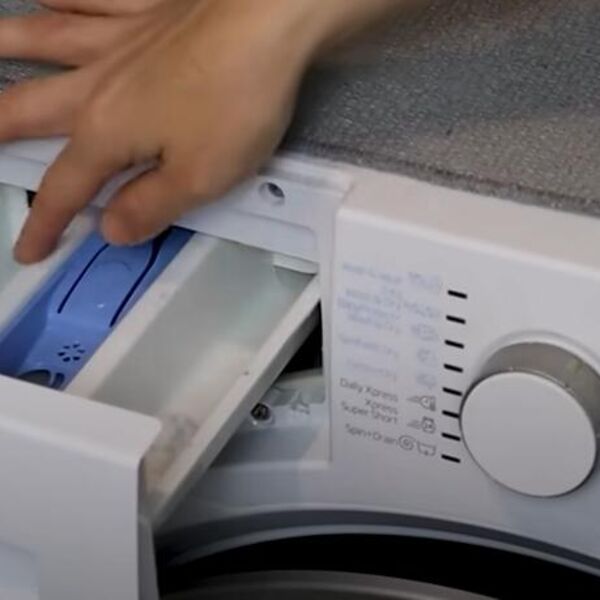 Posiveli veš ponovo beo kao sneg: Ubacite samo jednu sitnicu i zablistaće posle prvog pranja