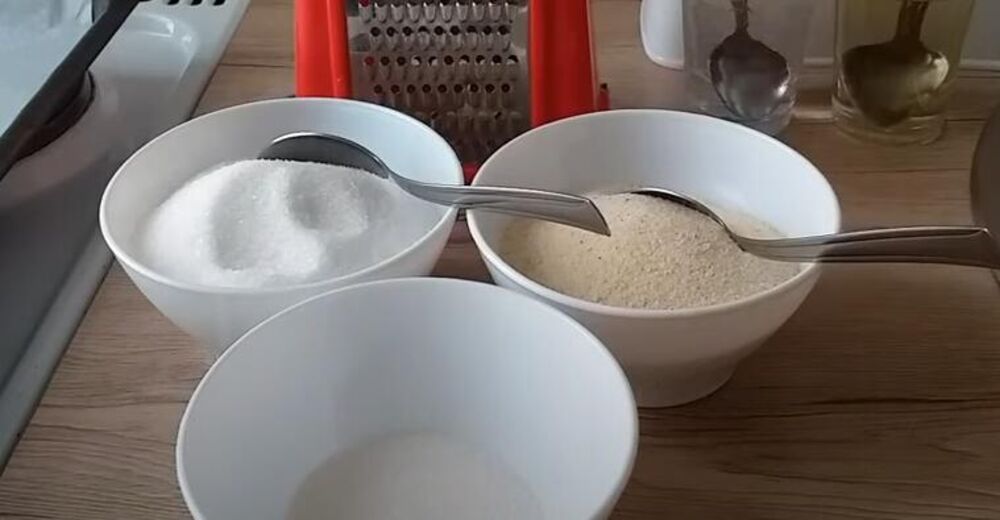 Sastojci za posnu pitu sa jabukama