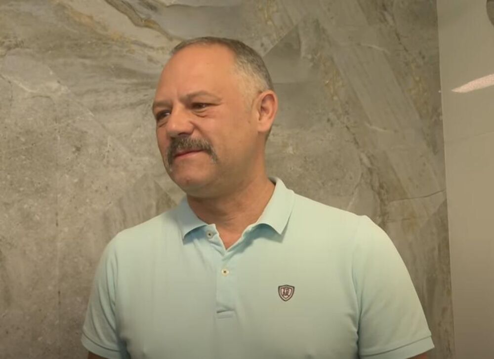 Ljubiša Banovački, profesionalni upravnik