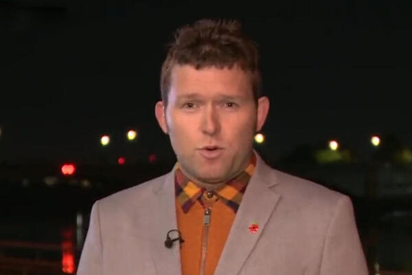 VODITELJ OPLJAČKAN UŽIVO U PROGRAMU, NESTALA MU TORBA OČAS POSLA: Jel REALNO da su LOPOVI ovako bahati?