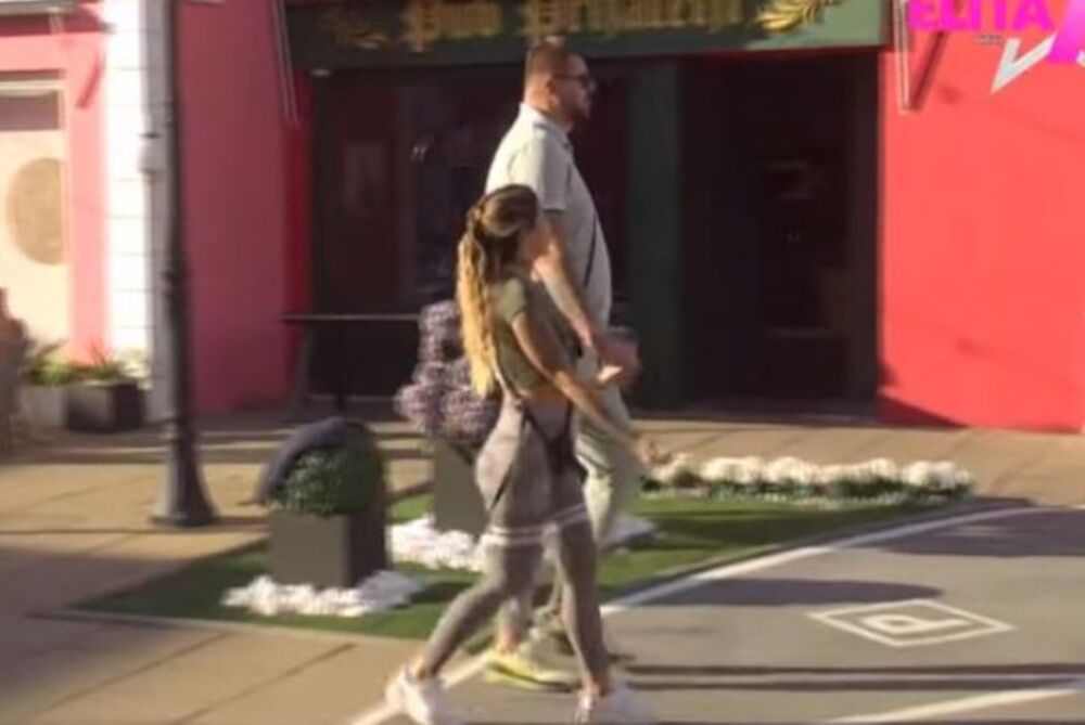 Janjuš i Aneli o Asminu