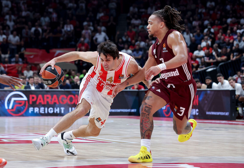 Miloš Teodosić na utakmici Crvene zvezde i minhenskog Bajerna