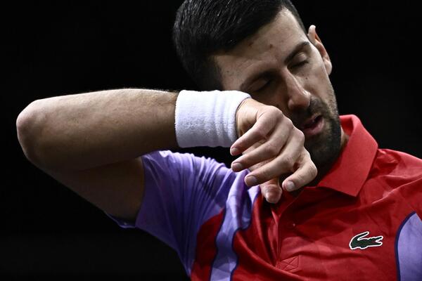 ŠTA SE DEŠAVA SA ĐOKOVIĆEM? Možda je u ovome PROBLEM! (FOTO)