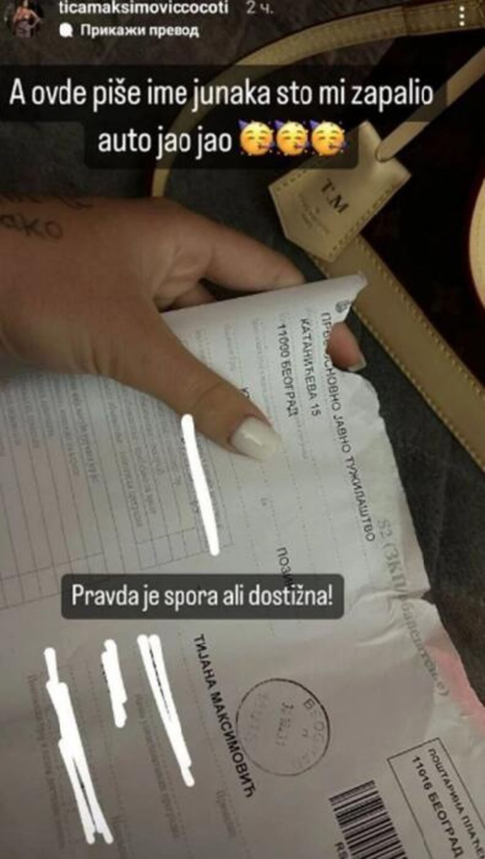 Ko je zapalio auto Tijane Ajfon?