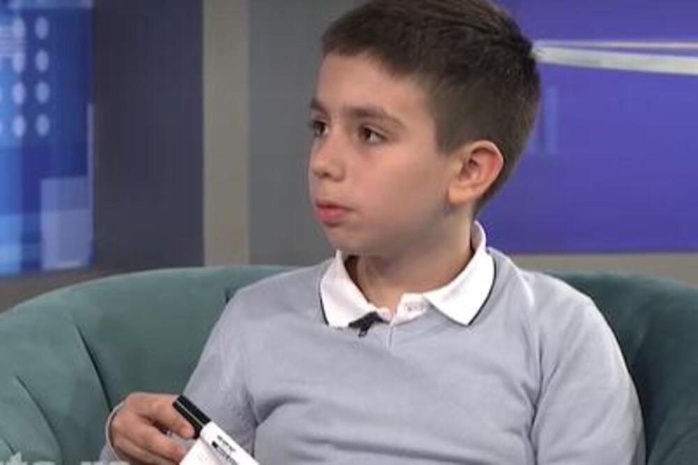 ANDREJ IZ SREMČICE JE NAJBOLJI NA SVETU! Šestak rešava matematičke zadatke IZ GLAVE i pravi je GENIJALAC