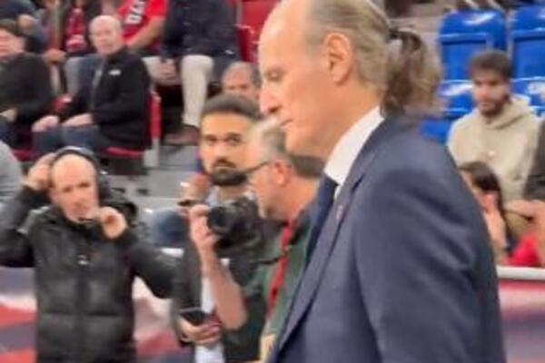 KAKAV MOMENAT U VITORIJI! Duško Ivanović dočekan kao Bog na meču sa Partizanom! (VIDEO)