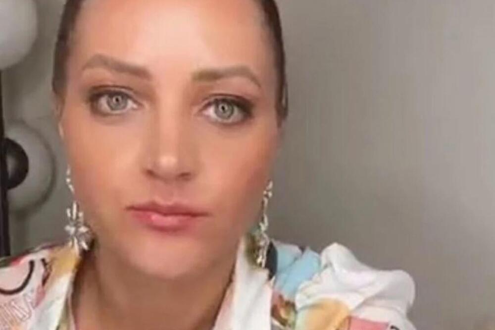 ODRASLA U ZAJEDNICI AMIŠA, NIJE SE TUŠIRALA NI ŠIŠALA 19 GODINA: POBEGLA pa krenula DA ŽIVI, a svi su je OSUDILI