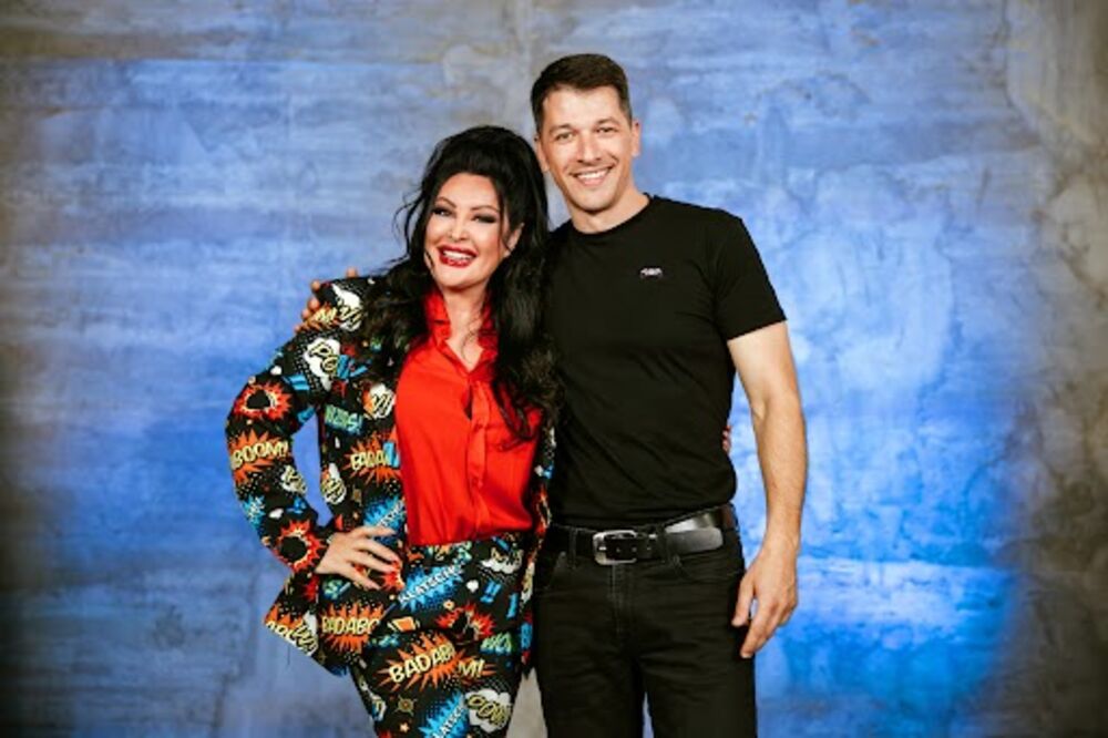 Dragana Mirković, Viktor Savić, Rame uz rame sa Draganom