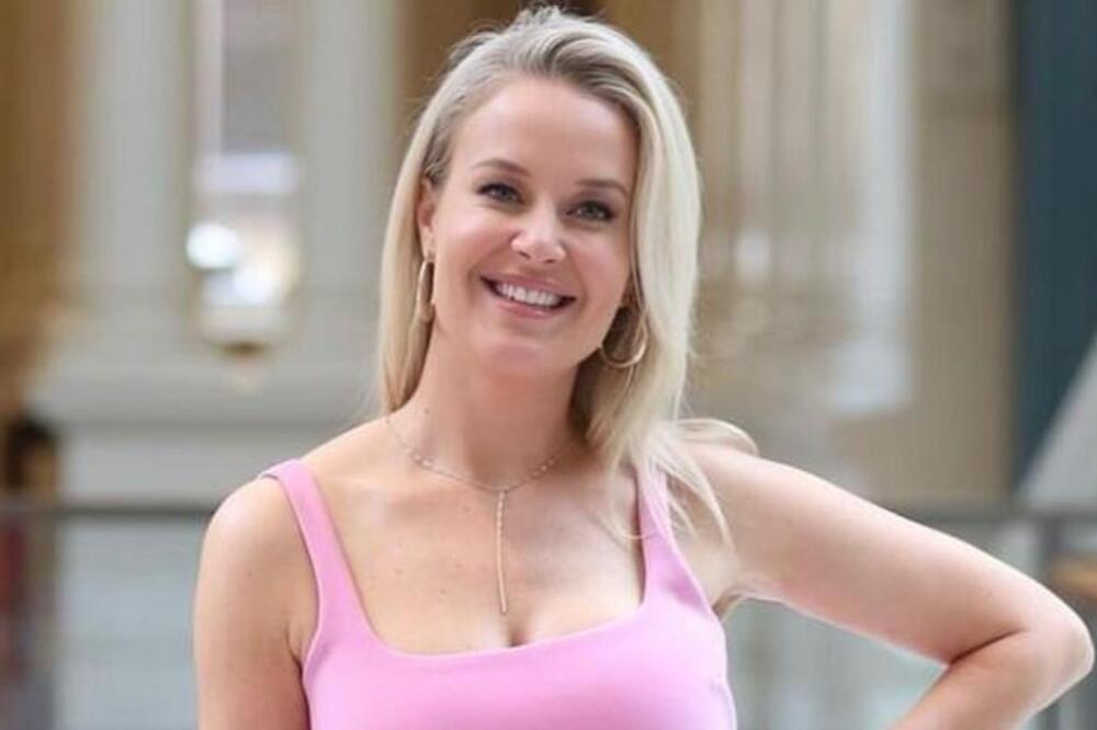 OVA DEVOJKA NE SPAVA SA MUŠKARCEM DOK NA NJU NE POTROŠI DOVOLJNO NOVCA: Evo koliko KOŠTA i zašto to radi (FOTO)