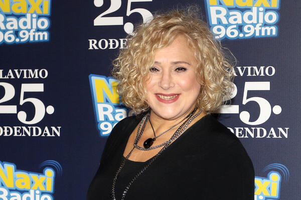 MARINA JE TIH GODINA PLENILA SVOJIM ŠARMOM U JUGI, A OVO O NJOJ NISTE ZNALI: Isplivala istina o njenom OBRAZOVANJU