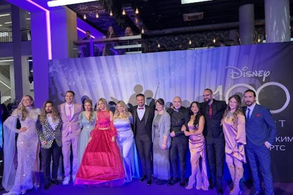 POZNATI ZASIJALI NA PRESTONIČKOM DOGAĐAJU: Svi bruje samo o njima, a tek da vidite ŠTA SU OBUKLI