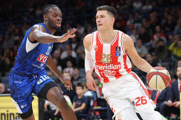 ZVEZDA SRUŠILA ŽILAVU BUDUĆNOST: Delije dočekale Nedovića, Tobi BRILJIRAO