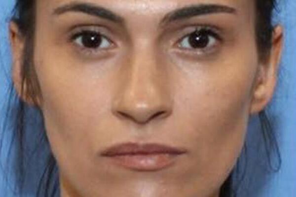 LEPA ANDREA OPLJAČKALA ČUVENU GLUMICU IZ POZNATE SERIJE! Raspisana POTERNICA, koristi LAŽNO IME, evo šta je UKRALA