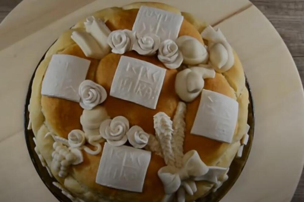 ZA MITROVDAN SPREMITE OVAKAV POSNI SLAVSKI KOLAČ: Trik je u testu - biće najmekši kao nijedan do sada