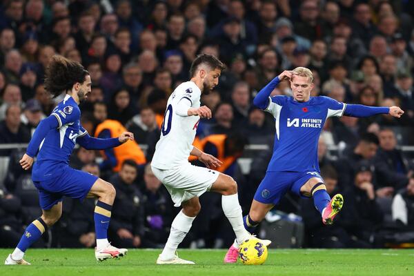 IMAMO NAJLUĐI MEČ SEZONE! 4 poništena gola, 2 crvena kartona i ubedljiva pobeda Čelsija protiv Totenhema