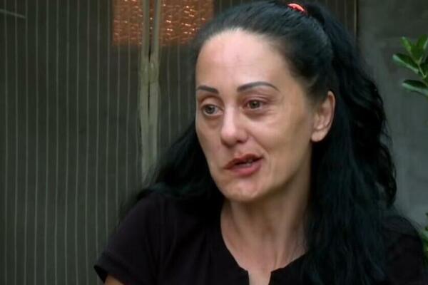 BILJANU JE UDARILA PROMAJA, PA JE U KUPATILU VIDELA SEBE NA OGLEDALU: Usred ŠOKA, lekari su saopštili nešto UŽASNO