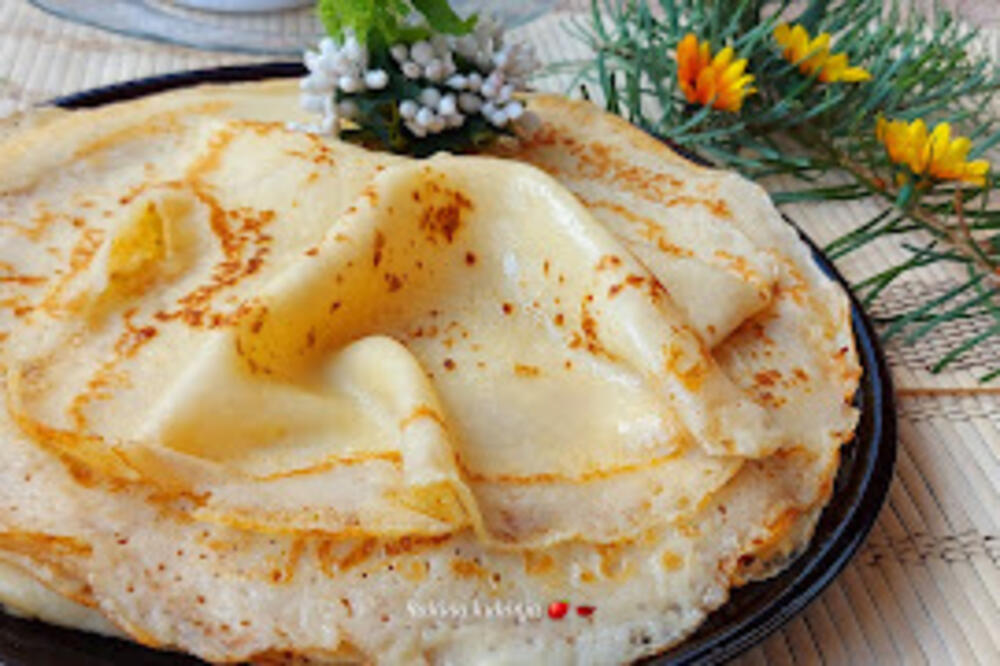 BAKA JELA OTKRILA SASTOJAK ZA PALAČINKE KOJI JE OBAVEZAN, A NIKO GA NE STAVLJA U SMESU: Samo tako će biti MEKANE