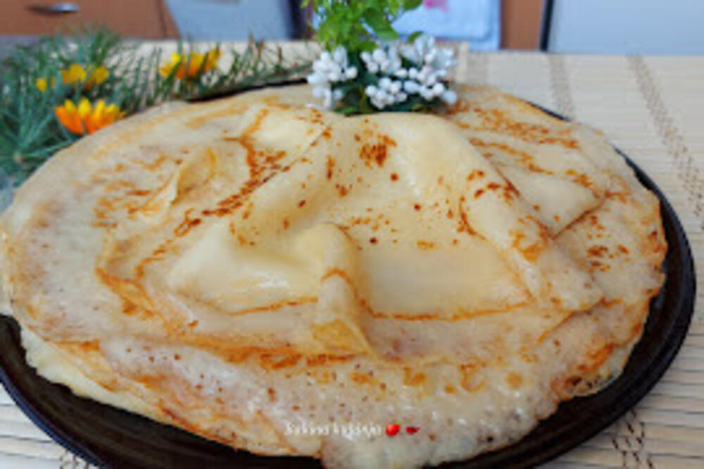 PAR IZ BEOGRADA PORUČIO PALAČINKE, A ONDA SE ZGROZILI PRIZOROM: Kada su videli POCRVENELI od besa!