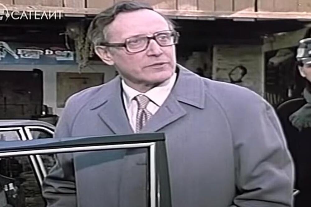 GLUMAC BIO U LOGORU, ZA DLAKU IZBEGAO SMRT: Voleo NAJLEPŠU ŽENU JUGE, a detalj iz njegove PROŠLOSTI niko ne zna