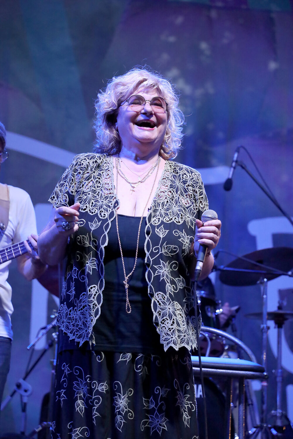 Nada je uvek nasmejana, zrači lepom energijom i dobrim raspoloženjem