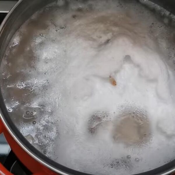 Nikada ne potapajte pasulj u vodu, već u ovu tečnost: Nećete biti naduveni ni posle 2 tanjira sa kupus salatom