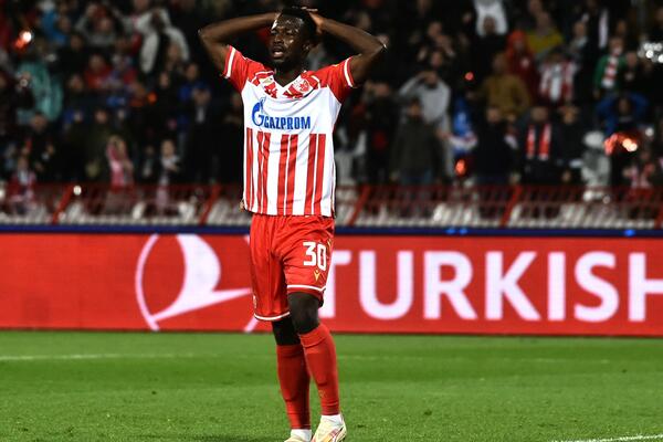 MILJENIK GROBARA PONIZIO BUKARIJA: Jak igrač, ali samo za novine!