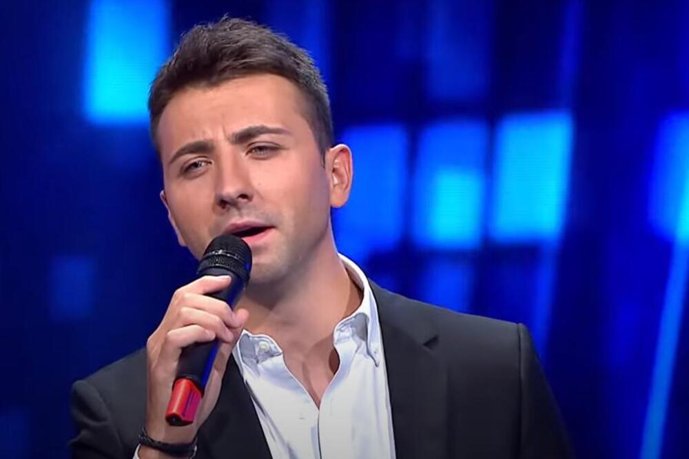 NE ZNA SE DA LI JE BOLJI PEVAČ ILI ADVOKAT, A NIKO NE ZNA KAKVU JE LEPOTICU OŽENIO: Stefanu svi ZAVIDE kada ih vide