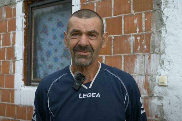 RADE JE NEVIN 60 GODINA I ŽELEO JE DA NAĐE ŽENU: Javljali mu se muškarci, a on doneo OVU ODLUKU!