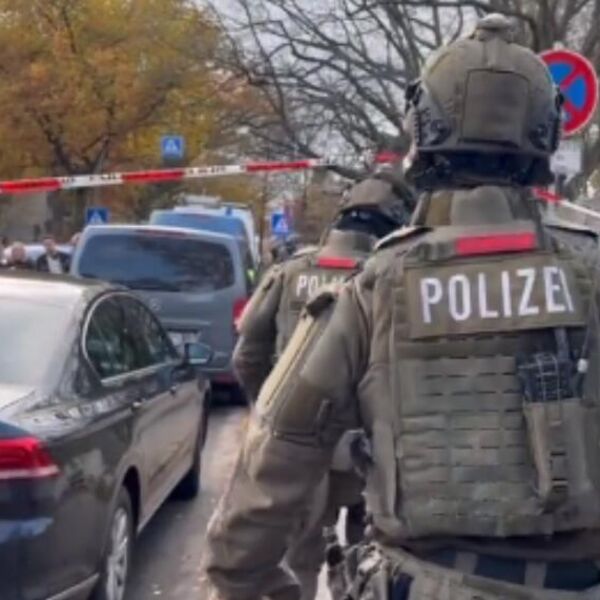 Pijani Rus napravio karambol u Nemačkoj: Upao u restoran i pretio da će da aktivira bombu pred 50 gostiju!