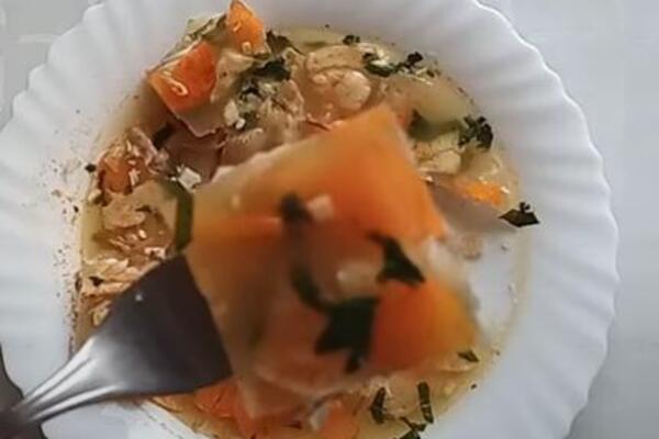 SVE SRPSKE DOMAĆICE ZNAJU KAKO SE PRAVE RIBLJE PIHTIJE: Bez njih je SRAMOTA da prođe POSNA SLAVA