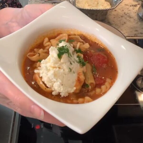 AKO VOLITE LAZANJE, OVA ČORBA JE PRAVA STVAR ZA VAS! Štedi vreme, a nutritivna je BOMBA