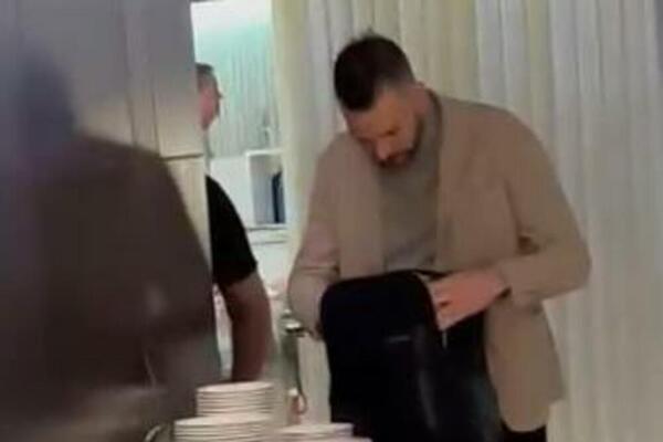 FILIP ŽIVOJINOVIĆ SVE OSTAVIO BEZ TEKSTA NA PROMOCIJI: Pojavio se NERVOZAN, bežao od kamera, pa URADIO OVU STVAR