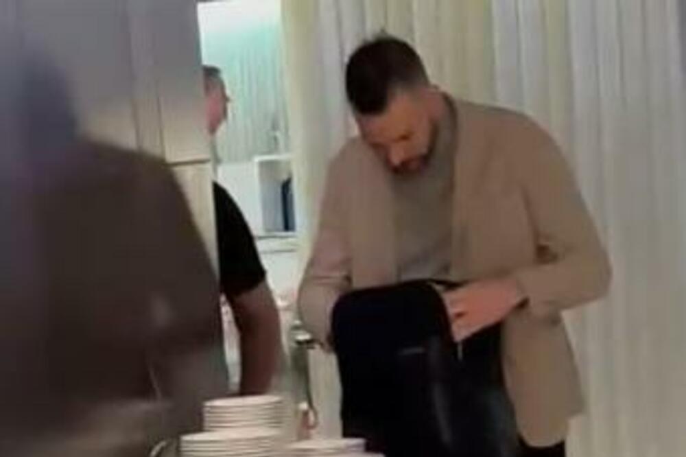 FILIP ŽIVOJINOVIĆ SVE OSTAVIO BEZ TEKSTA NA PROMOCIJI: Pojavio se NERVOZAN, bežao od kamera, pa URADIO OVU STVAR