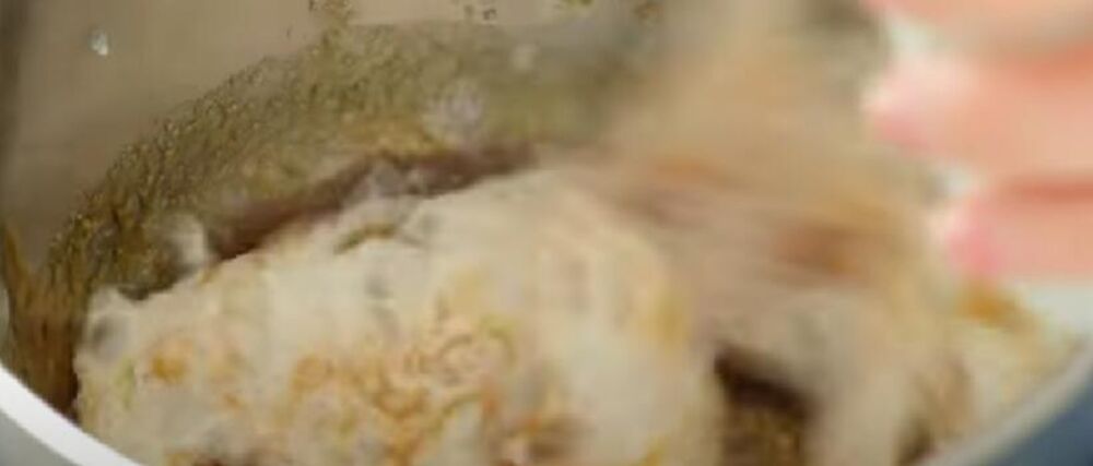 Pravljenje fila za snikers tortu sa keksom