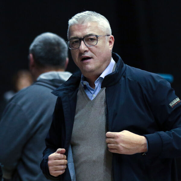 Jezivo, kakav bednik! Napadnuta ćerka Predraga Danilovića, Srbija šokirana! (FOTO)