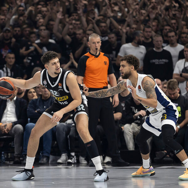 Uroš Trifunović ekspresno napušta Makabi i oblači dres petostrukog osvajača Evrolige?