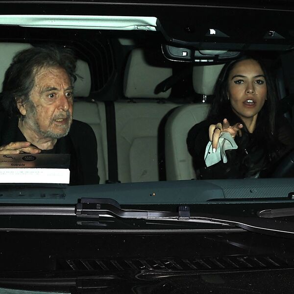 MILJENICA DEKA PONOVO U AKCIJI! Crnka sada ljubi 38 godina starijeg BAJICU - DEVOJKA SAN SVAKOG PENZIONERA