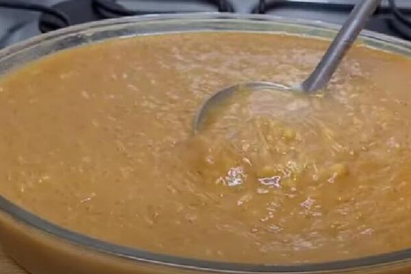 SUTLIJAŠU SA JEDNIM POSEBNIM DODATKOM NIKO NEĆE ODOLETI: Kremasta i lagana poslastica - recept prost kao pasulj