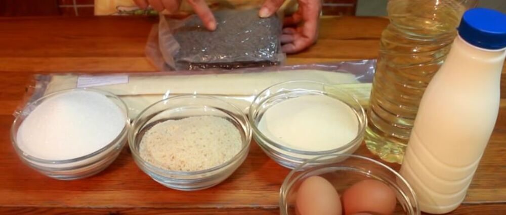 Sastojci za štrudlu sa makom